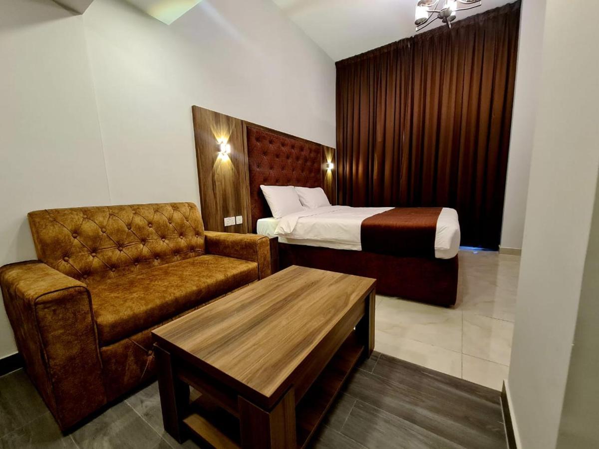 New Dream Plaza Hotel Apartment Dubai Exterior photo