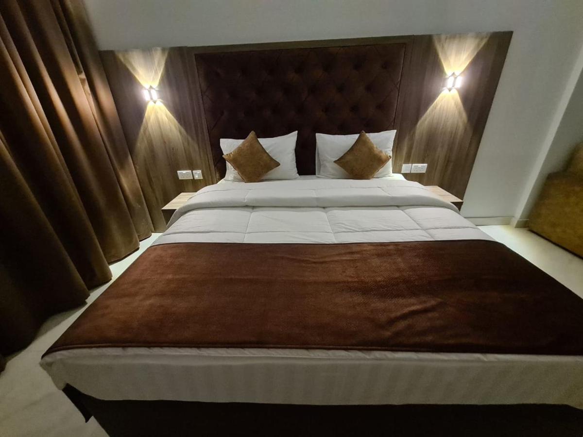New Dream Plaza Hotel Apartment Dubai Exterior photo