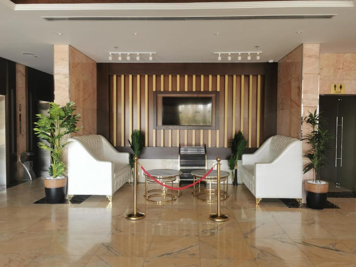 New Dream Plaza Hotel Apartment Dubai Exterior photo