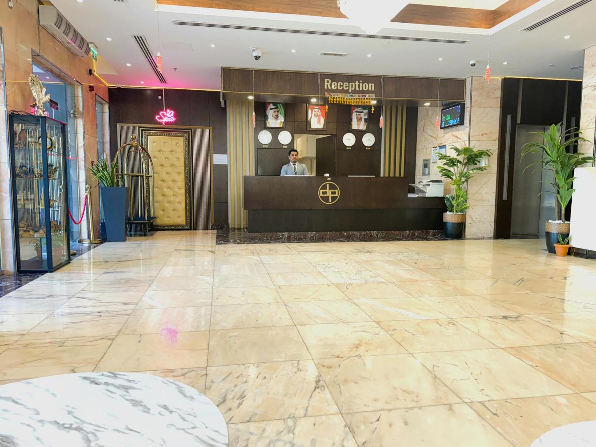 New Dream Plaza Hotel Apartment Dubai Exterior photo