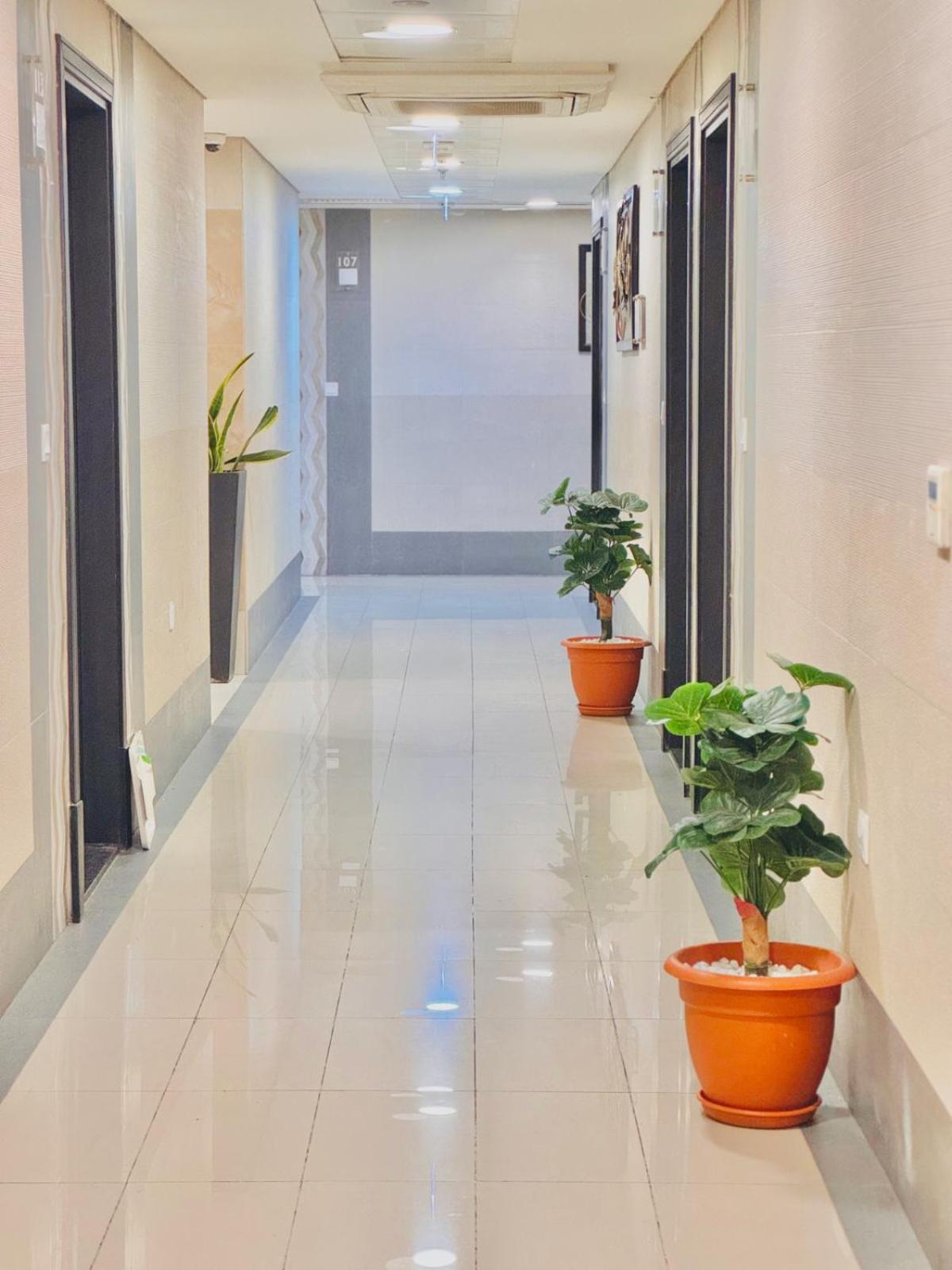 New Dream Plaza Hotel Apartment Dubai Exterior photo